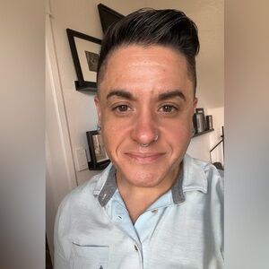 Meet your Posher, Stef